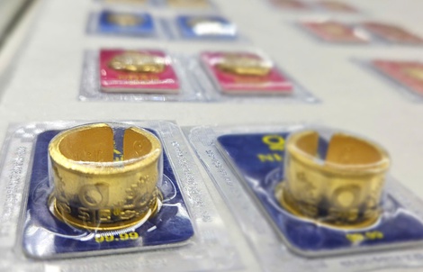 Sáng 1-5, người mua vàng miếng SJC, vàng nhẫn đang lỗ nặng