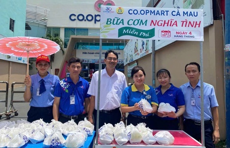 Thực hiện "1.000 công trình chăm lo người lao động và an sinh vì cộng đồng"