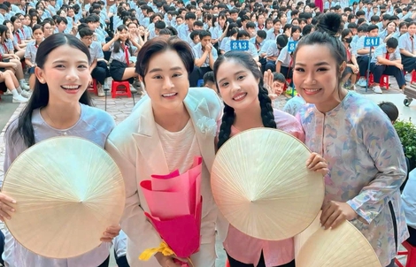 Đưa những ca khúc viết về Bác Hồ đến sân khấu học đường
