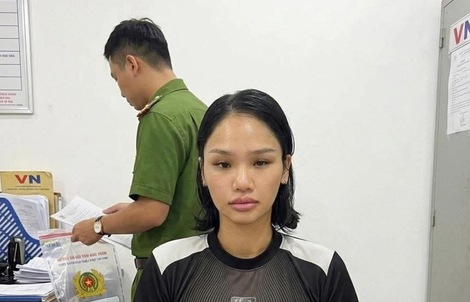 Lộ những hình ảnh của Miu Lê tại "đồn" thu hút sự chú ý