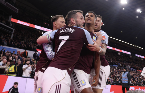 Aston Villa bay bổng trời Âu sau màn bắn hạ Liverpool