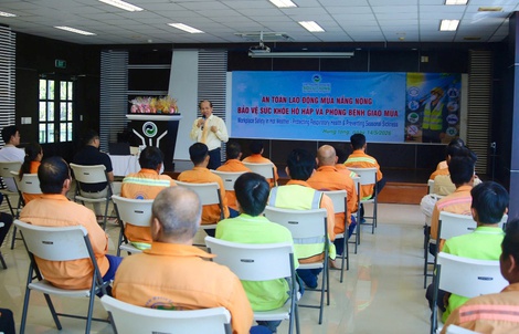 VWS tăng cường kiến thức phòng bệnh mùa nắng nóng cho người lao động