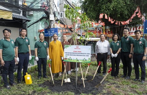 Dấu ấn từ cơ sở: Nhiều địa phương ở TPHCM thi đua làm đẹp thành phố mang tên Bác