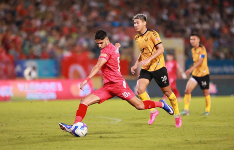 Tân vương V-League và khát vọng biển lớn