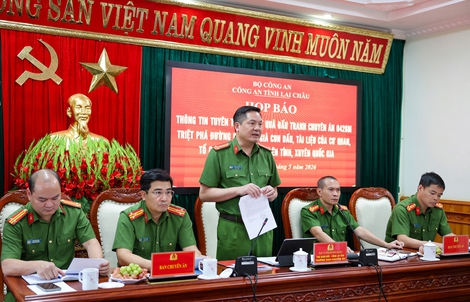 Bắt một quản lý cửa hàng Petrolimex