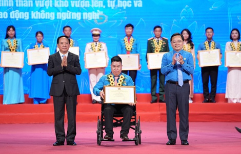1 tập thể, 6 gương điển hình học Bác của Công đoàn TPHCM được tôn vinh