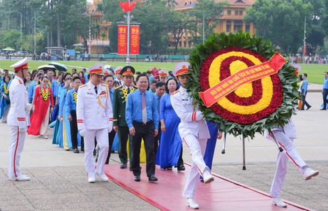 Tuyên dương điển hình tiêu biểu trong học tập và làm theo tư tưởng, đạo đức, phong cách Hồ Chí Minh