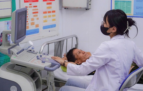 TPHCM huy động toàn hệ thống y tế khám sức khỏe định kỳ miễn phí cho người dân