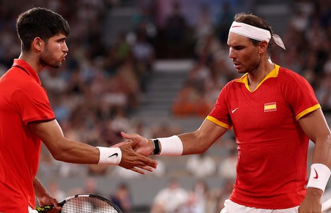 Nadal đánh giá cao lựa chọn của Alcaraz, nói về chấn thương của đàn em