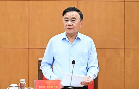Bộ Chính trị yêu cầu kiểm soát chặt chẽ, thực chất 
tài sản, thu nhập của cán bộ, đảng viên