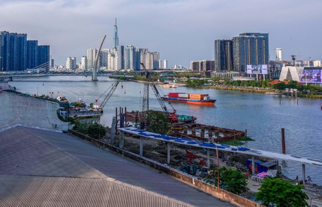 Khơi dòng vốn công để TP HCM cất cánh