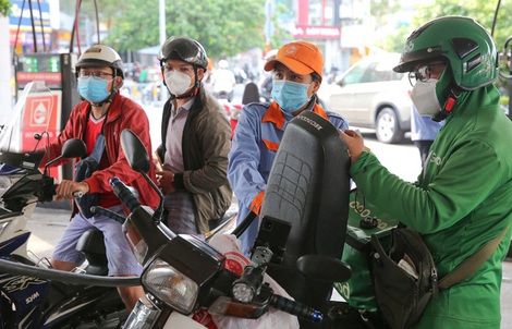 Giá xăng dầu mới nhất sau khi điều chỉnh từ 15 giờ ngày 21-5
