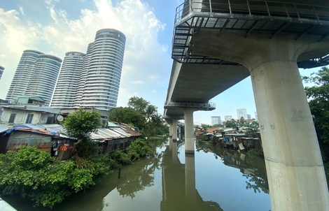 Hoàn tất bàn giao mặt bằng rạch Văn Thánh trước ngày 15-9