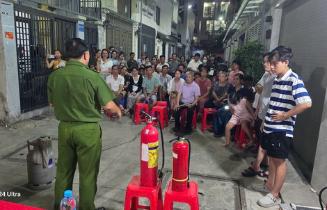 Phường An Nhơn huấn luyện PCCC và nhận diện tội phạm công nghệ cao cho các hộ kinh doanh nhà trọ 