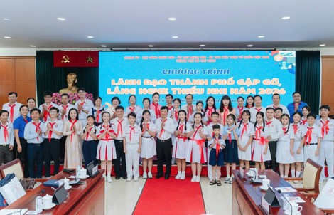 Lãnh đạo TPHCM gặp gỡ, lắng nghe thiếu nhi