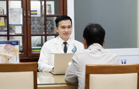 Người đàn ông cầu cứu bác sĩ sau khi tiêm filler tăng cường “bản lĩnh đàn ông”