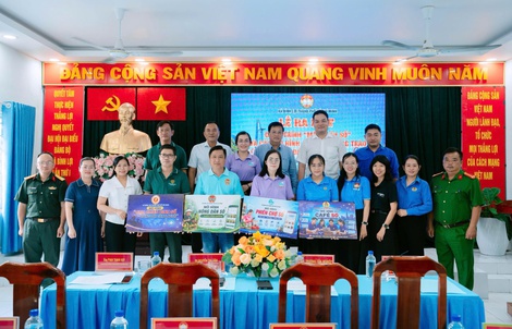 TPHCM: Xã Bình Lợi ra mắt công trình "Mặt trận số"