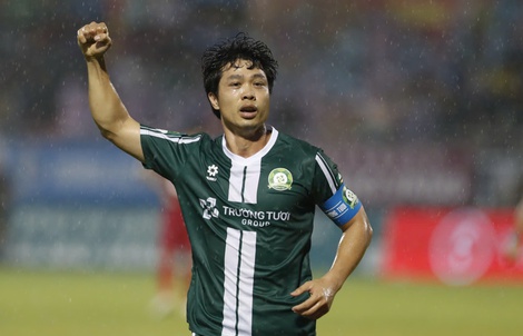 Công Phượng ấn định chiến thắng 3-0, Đồng Nai vô địch Hạng nhất sớm một vòng