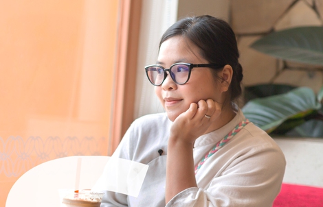 Tĩnh lặng giữa “dòng” cà phê