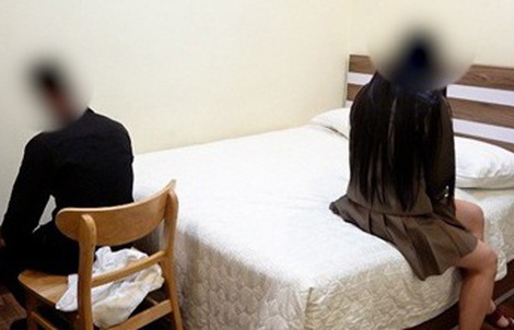 "Giao dịch" 8 triệu đồng/lượt, đường dây môi giới mại dâm qua mạng xã hội bị đánh sập