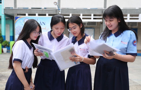 Sở GD-ĐT TPHCM thông tin về buổi thi đầu tiên kỳ thi lớp 10