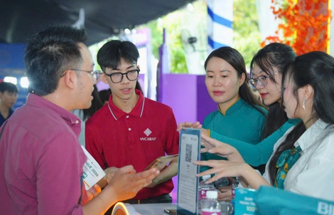 BIDV đồng hành cùng Ngày Tài chính số 2026, lan tỏa thanh toán thông minh tới cộng đồng