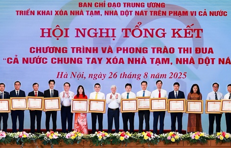 Chính phủ hoàn thành mục tiêu 334.000 căn nhà tạm được xây mới, HDBank chung tay trên 2.600 căn
