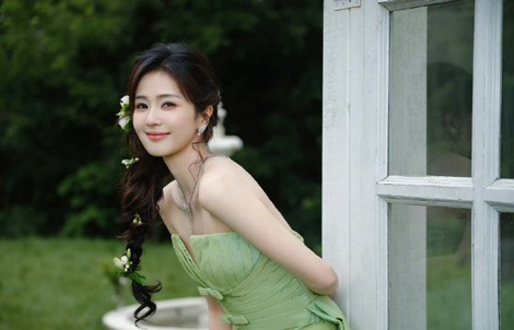 Bạch Lộc bác bỏ tin đồn "kim chủ" chống lưng, tuyên bố kiện