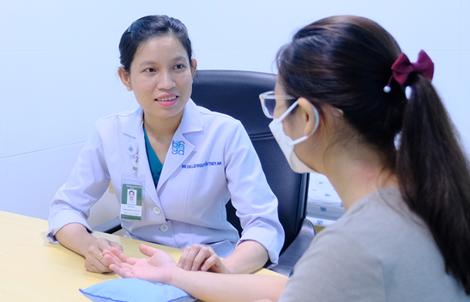 Không có chuyện phơi nắng chữa bách bệnh