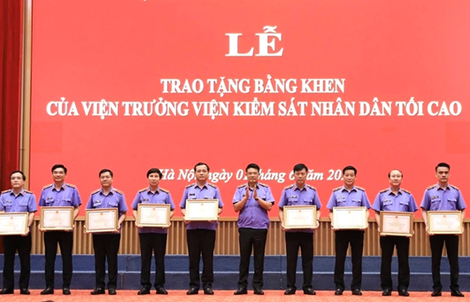 Xây dựng đội ngũ cán bộ kiểm sát bản lĩnh, liêm chính