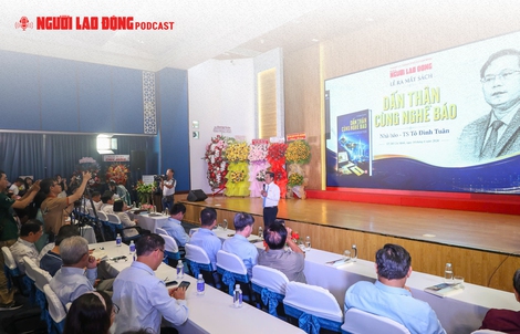 Ra mắt sách “Dấn thân cùng nghề báo” của Nhà báo - TS Tô Đình Tuân
