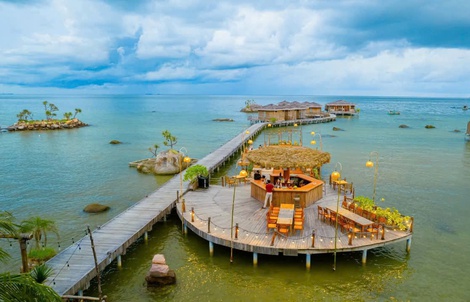 Cưỡng chế 9 căn bungalow xây dựng trái phép ở Phú Quốc