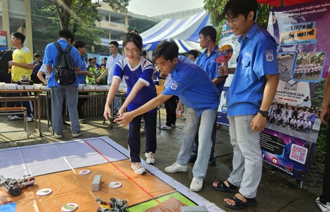 Hơn 12.000 thí sinh xét tuyển trường cao đẳng, 8 điểm/môn mới đậu ngành "hot"