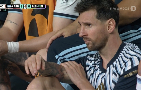Messi và hành động đẹp sau cú hat-trick lịch sử ở World Cup 2026