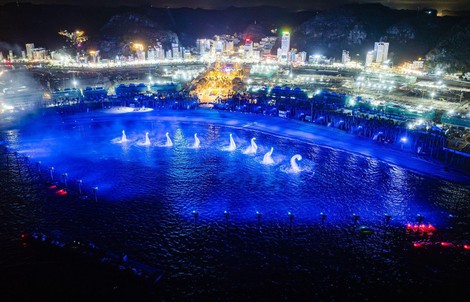 Gần 30.000 khán giả đến “siêu concert” của Sun Group tại Nha Trang