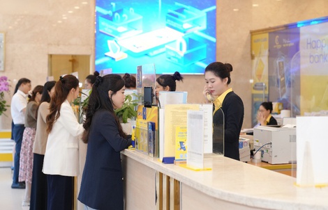 FiinRatings tiếp tục duy trì xếp hạng tín nhiệm Nam A Bank ở mức A- với triển vọng xếp hạng ổn định