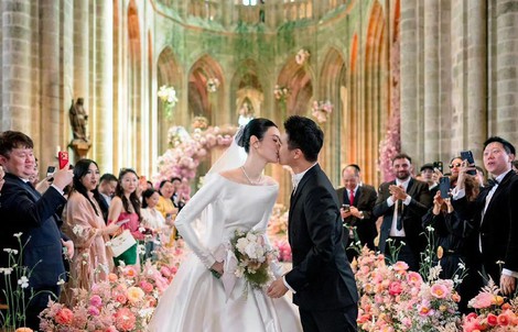 Đám cưới cổ tích của Hề Mộng Dao và thiếu gia sòng bạc Macau