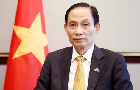 Vietnam signs 71 agreements with three ASEAN nations