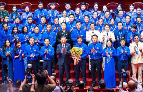 Thanh niên Việt Nam trực tiếp tham gia kiến tạo tương lai