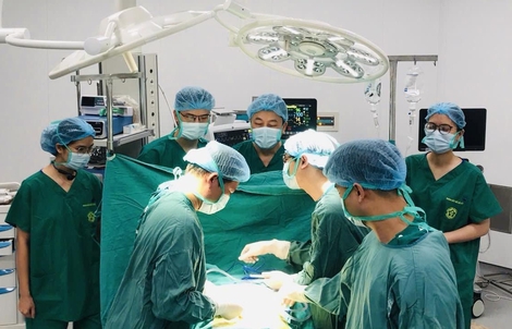 Hai bệnh nhân đột quỵ thoát nguy kịch nhờ đến Bệnh viện Bạch Mai cơ sở 2 kịp thời