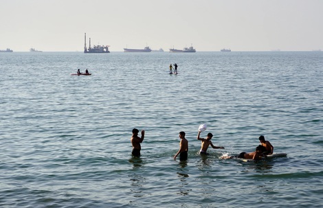 Chiến sự Trung Đông ngày 27-6: Bahrain hứng không kích, thêm tàu chở dầu bị tấn công ở Hormuz