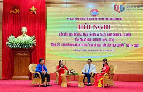 Người giữ nhịp bản hòa âm đoàn kết