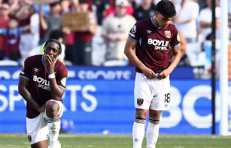 Đồng chủ tịch West Ham rời CLB giữa tâm bão tranh cãi