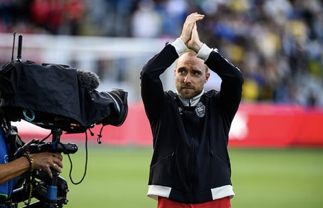 Christian Eriksen lại đổ gục trên sân cỏ, hủy trận giao hữu Đan Mạch – Ukraine