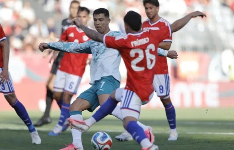 Bồ Đào Nha có mạnh hơn nếu thiếu Ronaldo?