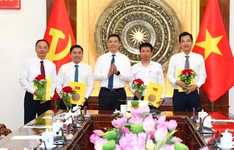 Thanh Hóa tiếp nhận, bổ nhiệm nhiều lãnh đạo cấp sở, ngành