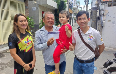 “Cùng con đi tiếp cuộc đời”: Hơn 4 năm tiếp sức trẻ mồ côi vượt qua mất mát sau đại dịch