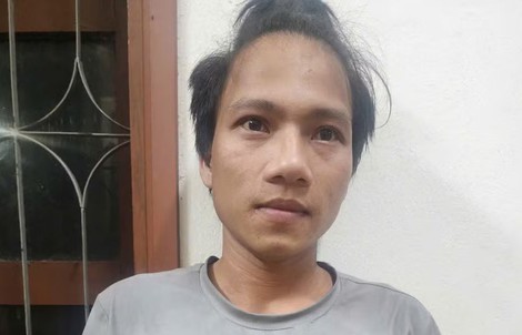 Tài xế xe đầu kéo bị bắt vì nhiều lần siết cổ, dọa giết vợ do ghen tuông
