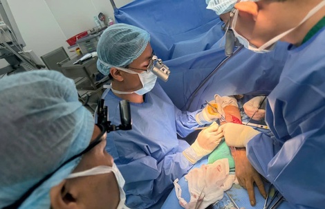 Tái tạo thành công dương vật cho người đàn ông bị bỏng điện cao thế