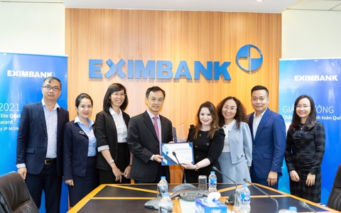 Ngân hàng JP Morgan trao giải thưởng Chất lượng thanh toán quốc tế xuất sắc cho Eximbank